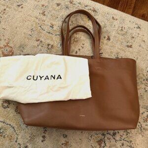 Cuyana Classic Easy Tote + Classic Easy Tote Insert